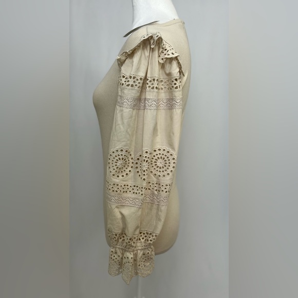 NWT / Ruffle-trim eyelet top in vintage rib / B001 - Picture 6 of 6